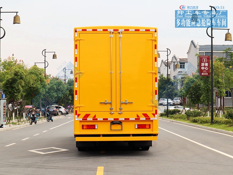 東風(fēng)天龍前四后八電源車(chē)600-1000kW